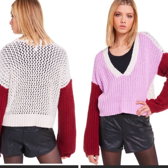 Wildfox Sweaters - NWT Wildfox multicolor oversized  V neck Knit Sweater Size M